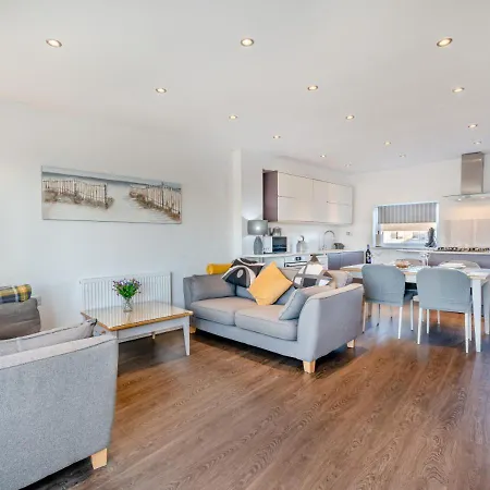 Harbourside House -